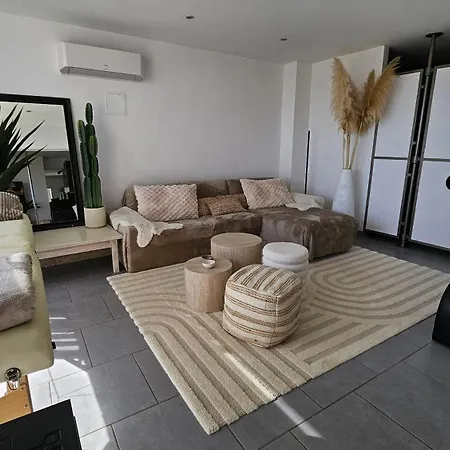 Perle Blanche Naturist Village Sea View 아파트 *