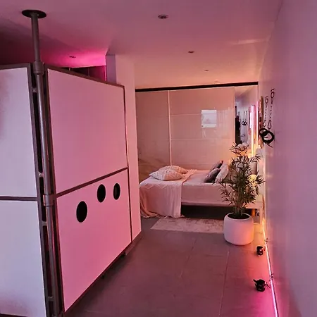Perle Blanche Naturist Village Sea View 아그