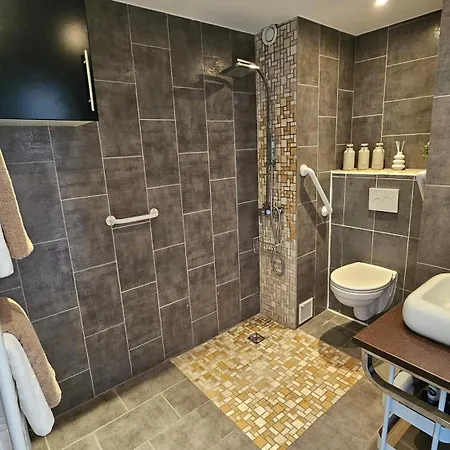 Perle Blanche Naturist Village Sea View Apartment
